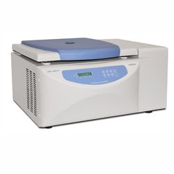 Лабораторная центрифуга LMC-4200R с закрытой крышкой
